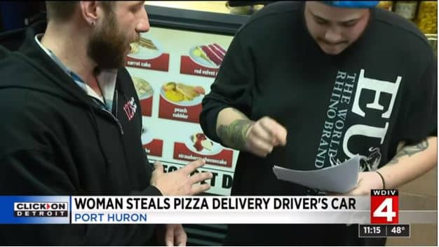 Stranger Gives His Car to Pizza Delivery Driver