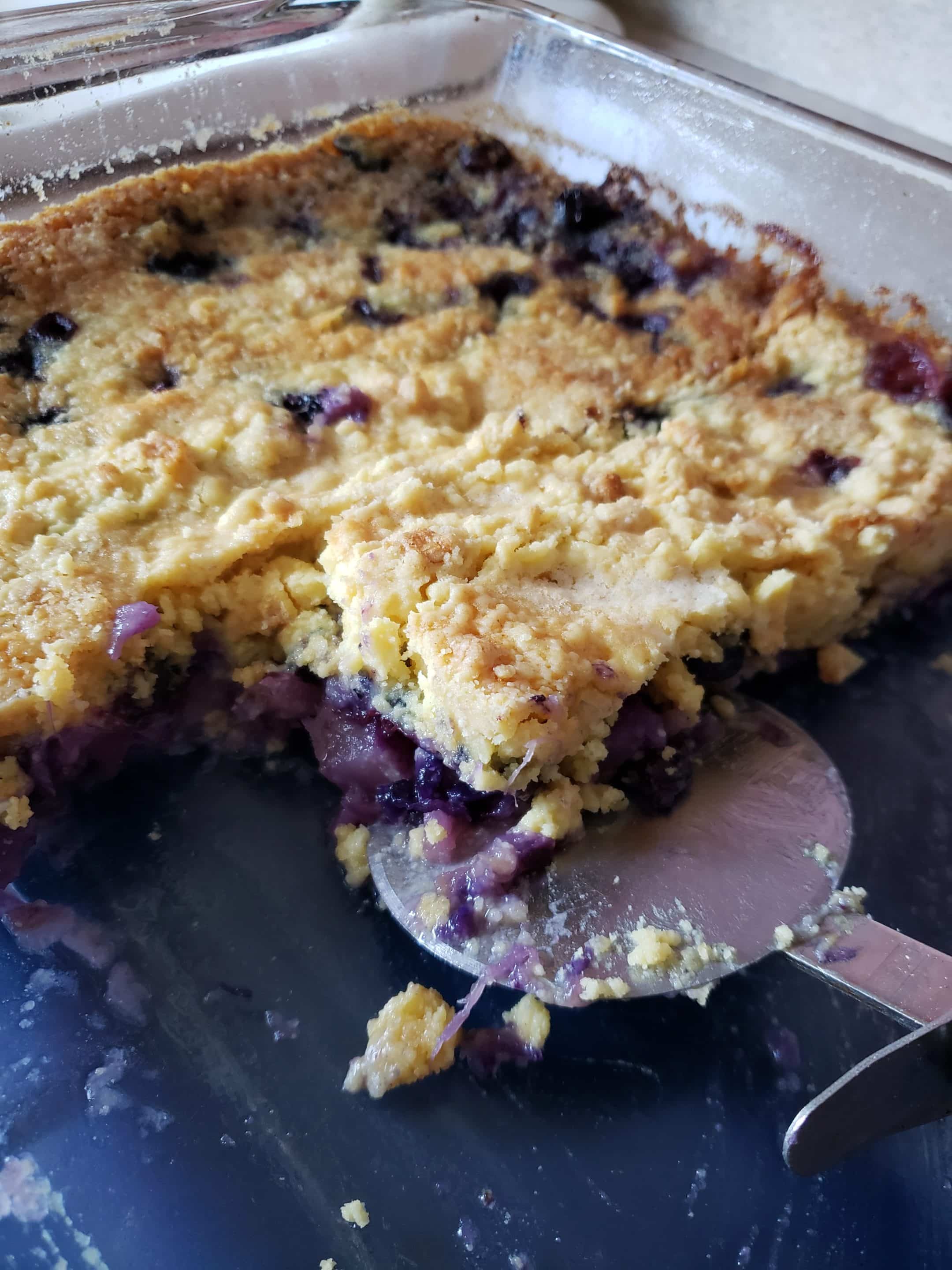 How to make Blueberry dump cake